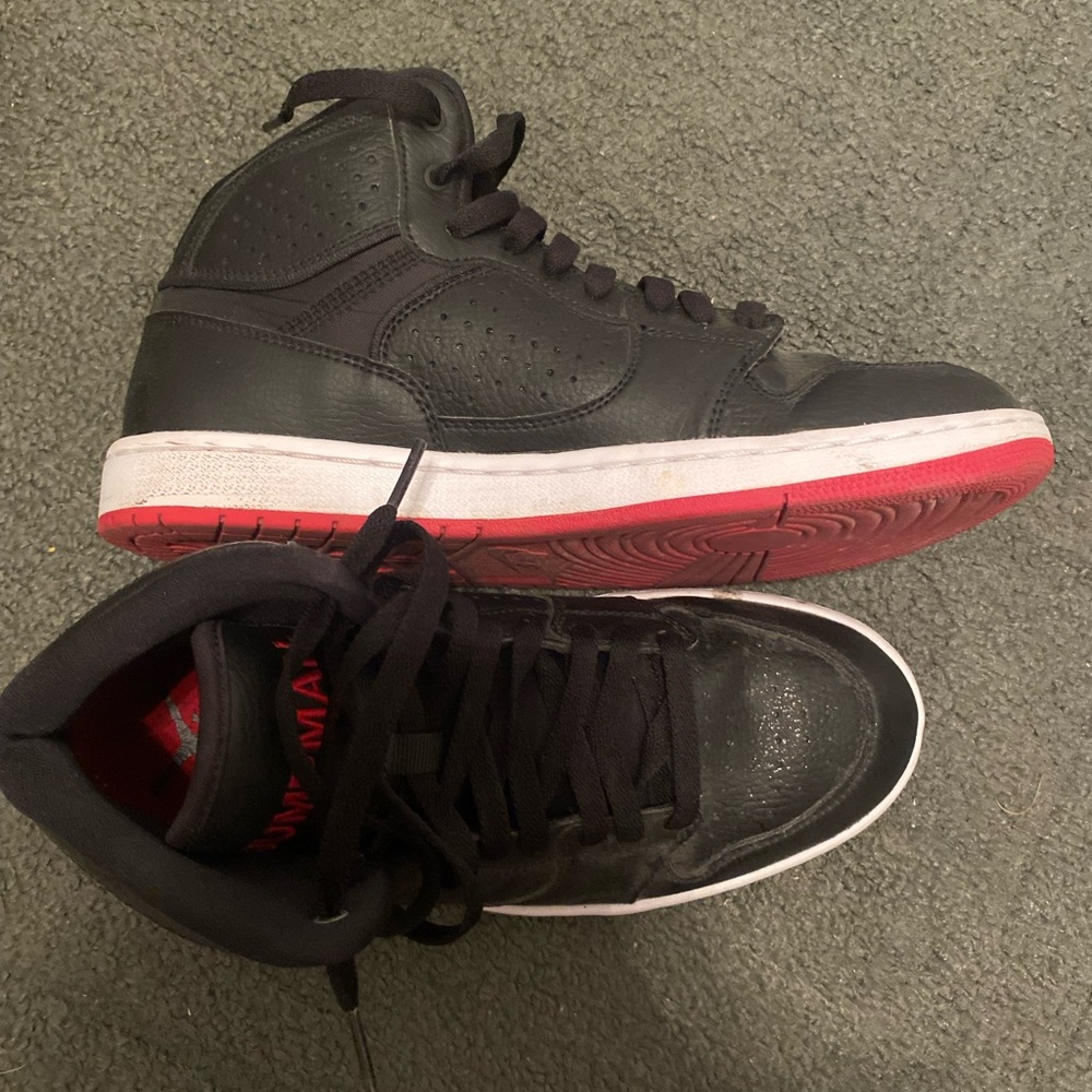 JumpMan Access Bred. Negotiable.